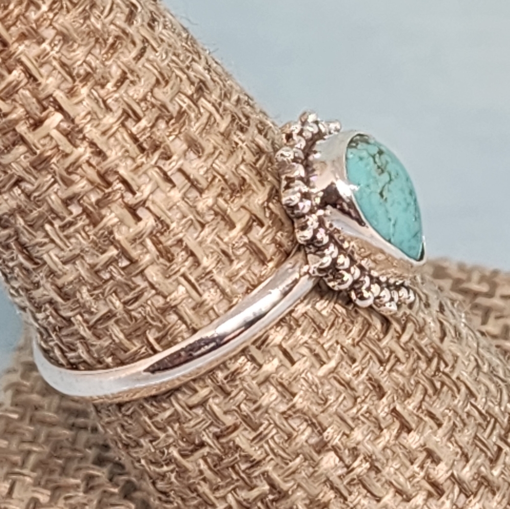 Turquoise Teardrop and Sterling Ring - Picture 3 of 6
